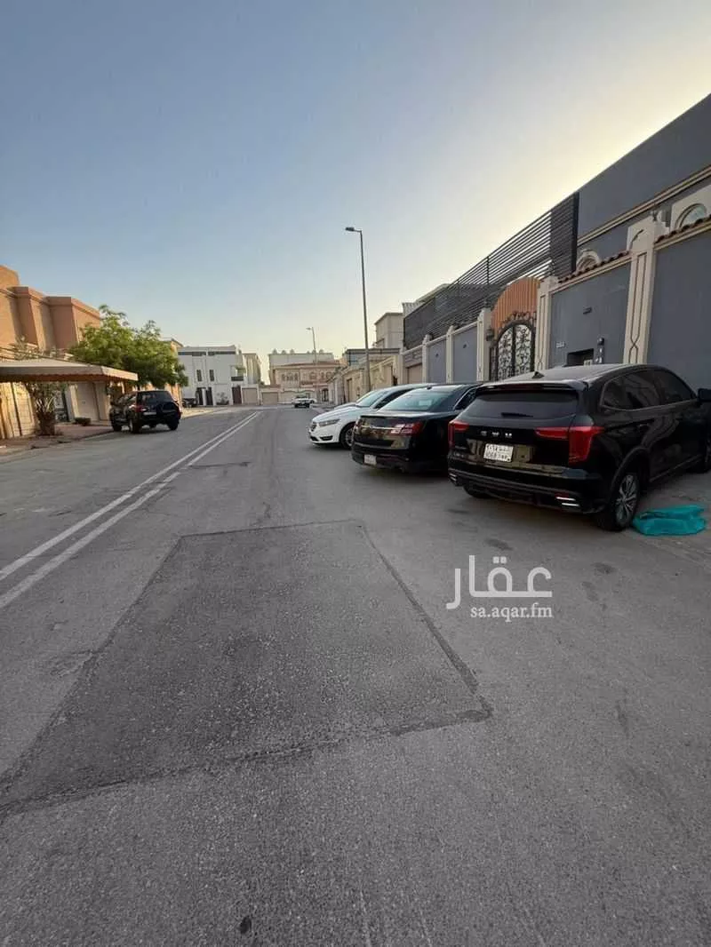 فيلا للبيع في شارع الرضاء, مدينة الظهران, المنطقة الشرقية 1 صورة