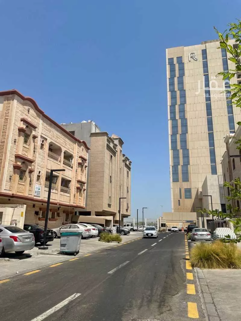 عمارة للبيع في شارع 12أ ، حي البديع ، الدمام ، الدمام 1 صورة