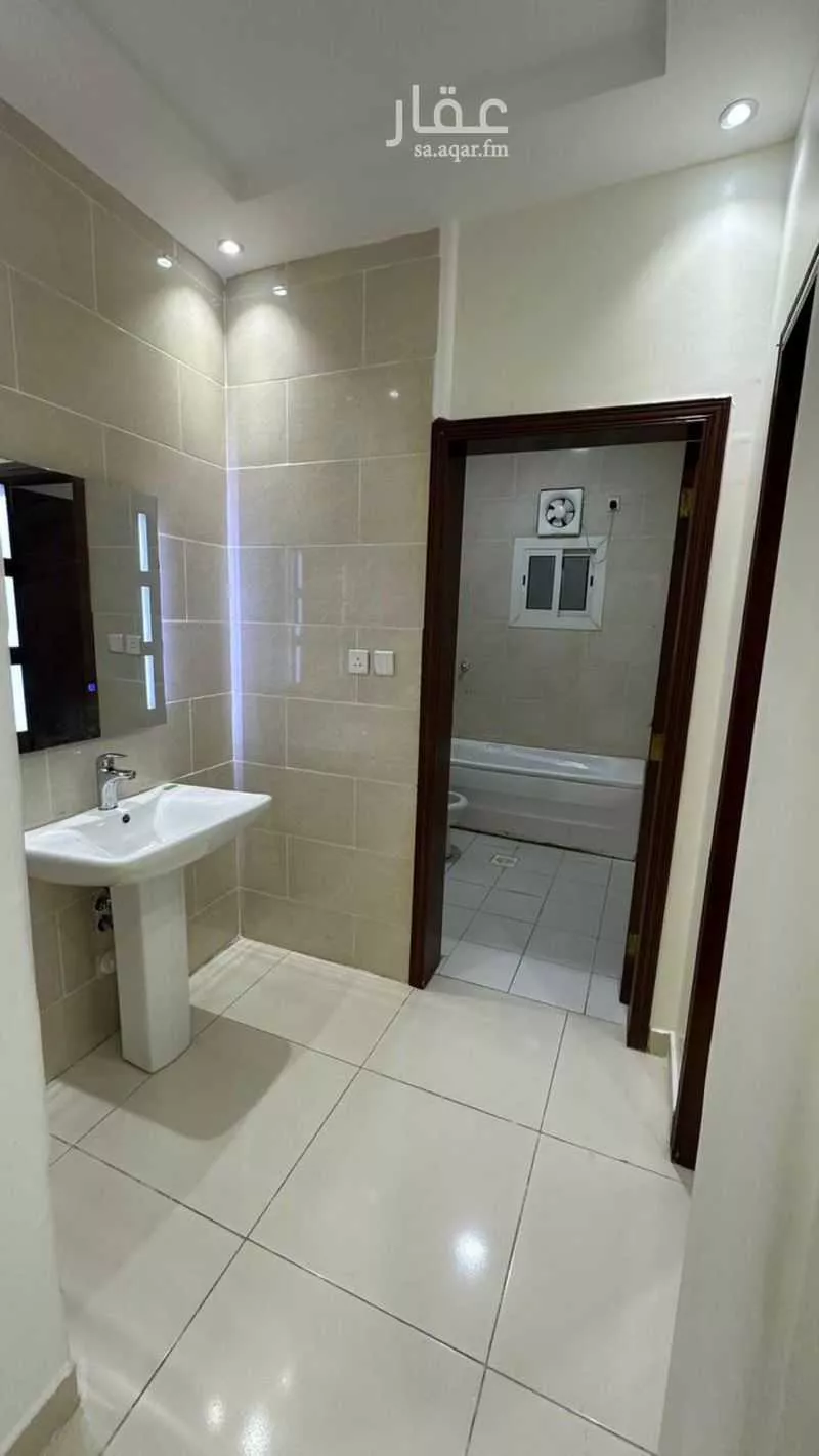 شقة للإيجار في شارع نصاب, حي الرياض, مدينة جدة, منطقة مكة المكرمة 1 صورة