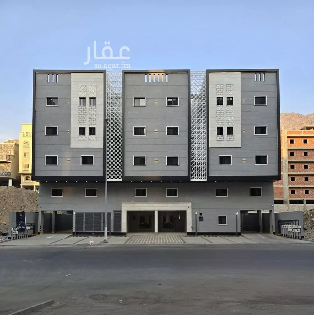 شقة للبيع في شارع عبد الرحمن بن هارون, حي بطحاء قريش, مدينة مكة المكرمة, منطقة مكة المكرمة 1 صورة