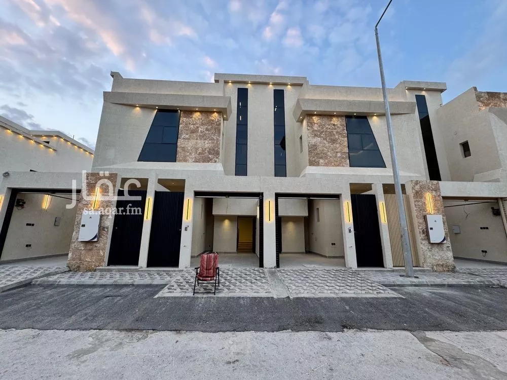 دور للبيع في شارع محمد بن مسلم الطائفي, حي ديراب, مدينة الرياض, منطقة الرياض 1 صورة