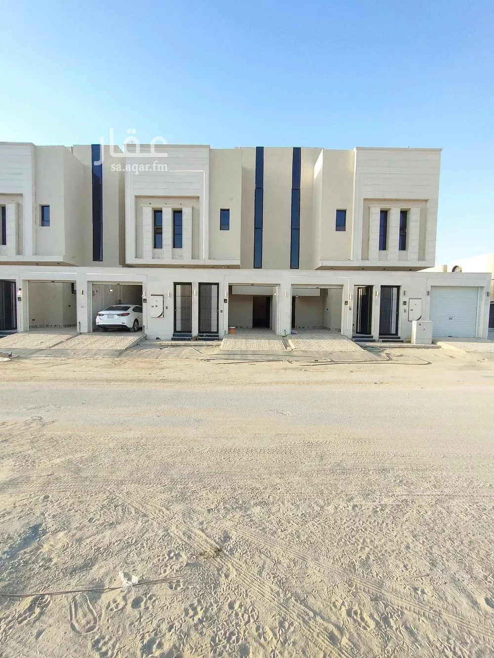دور للبيع في شارع محيي الدين البغوي, حي طويق, مدينة الرياض, منطقة الرياض 1 صورة