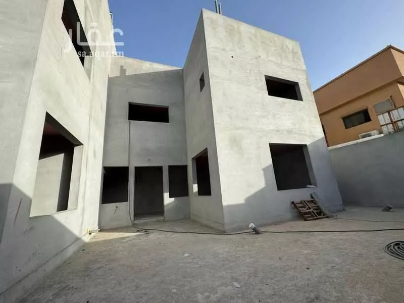 فيلا للبيع في شارع الدحض, حي الملك فهد, مدينة الرياض, منطقة الرياض 1 صورة