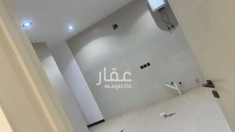 شقة للإيجار في شارع رقم 133, حي الندوة, مدينة الرياض, منطقة الرياض 1 صورة