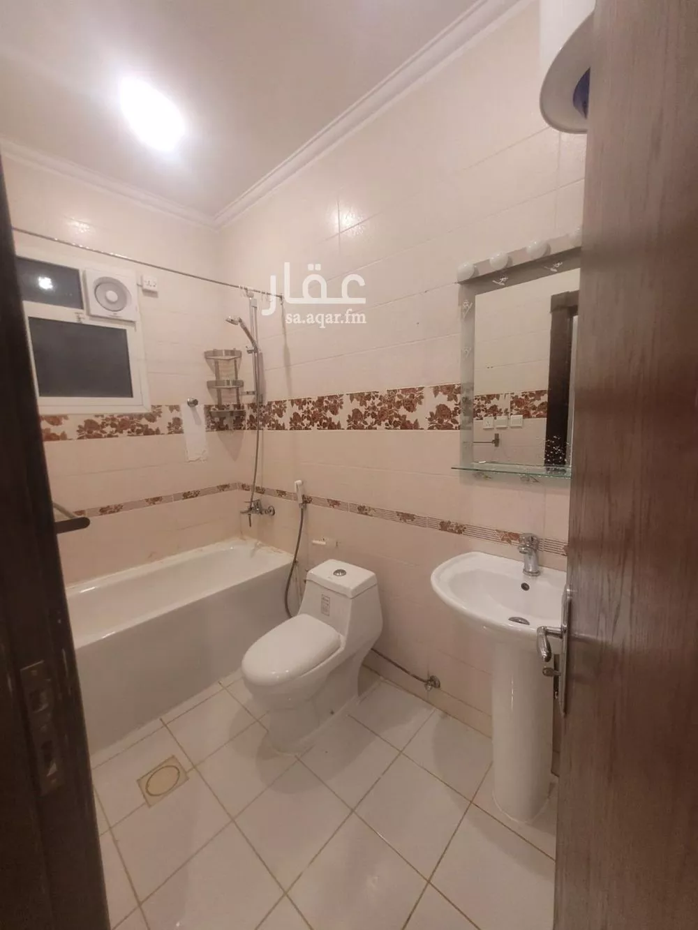 دور للإيجار في شارع محمود الجويني, حي العارض, مدينة الرياض, منطقة الرياض 1 صورة