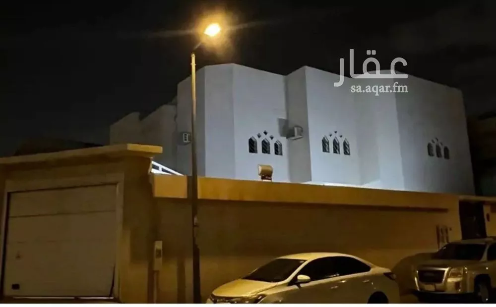 فيلا للبيع في شارع الكروم, حي النسيم الغربي, مدينة الرياض, منطقة الرياض 1 صورة
