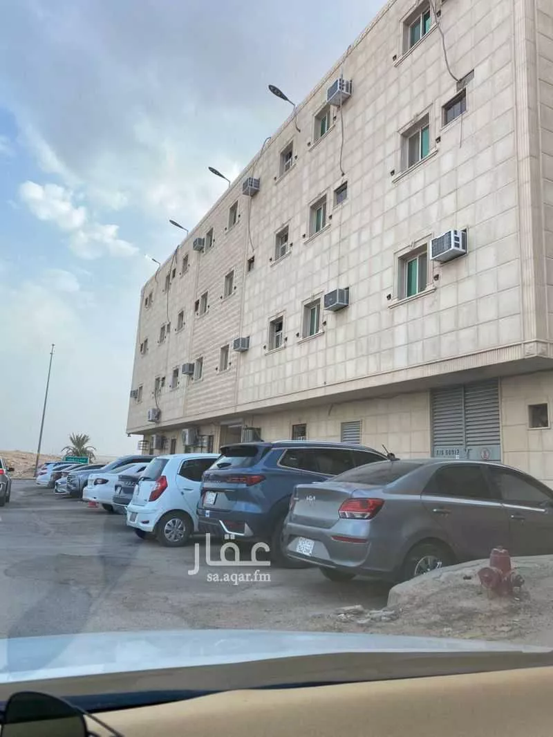 شقة للبيع في شارع سكاكا, حي ظهرة لبن, مدينة الرياض, منطقة الرياض 1 صورة