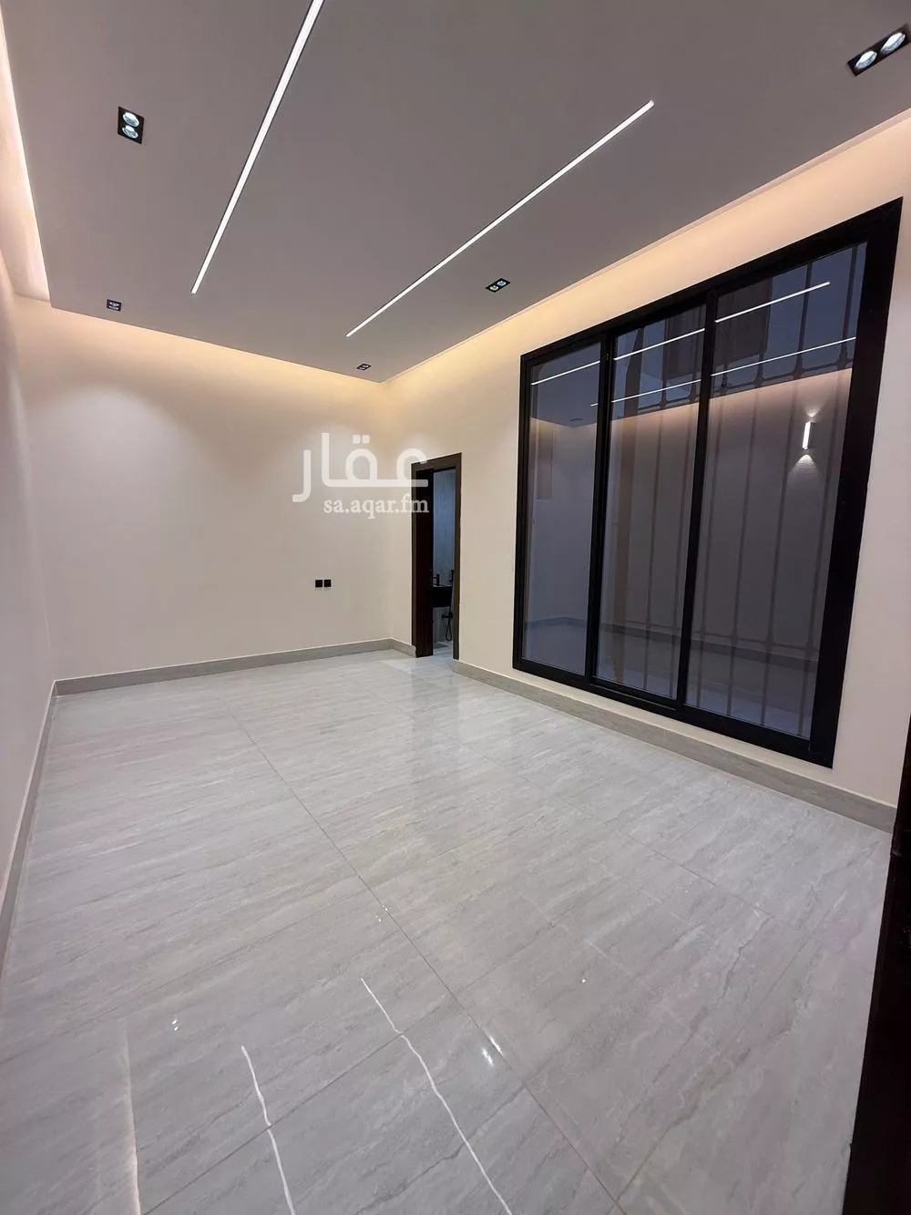 دور للبيع في شارع رقم 75, حي الندوة, مدينة الرياض, منطقة الرياض 1 صورة
