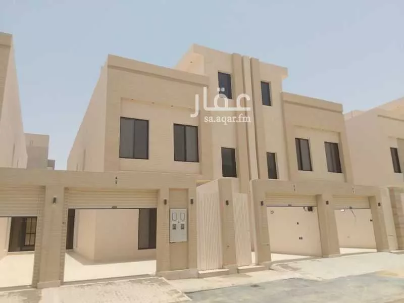 فيلا للبيع في شارع سديرة, حي عكاظ, مدينة الرياض, منطقة الرياض 1 صورة