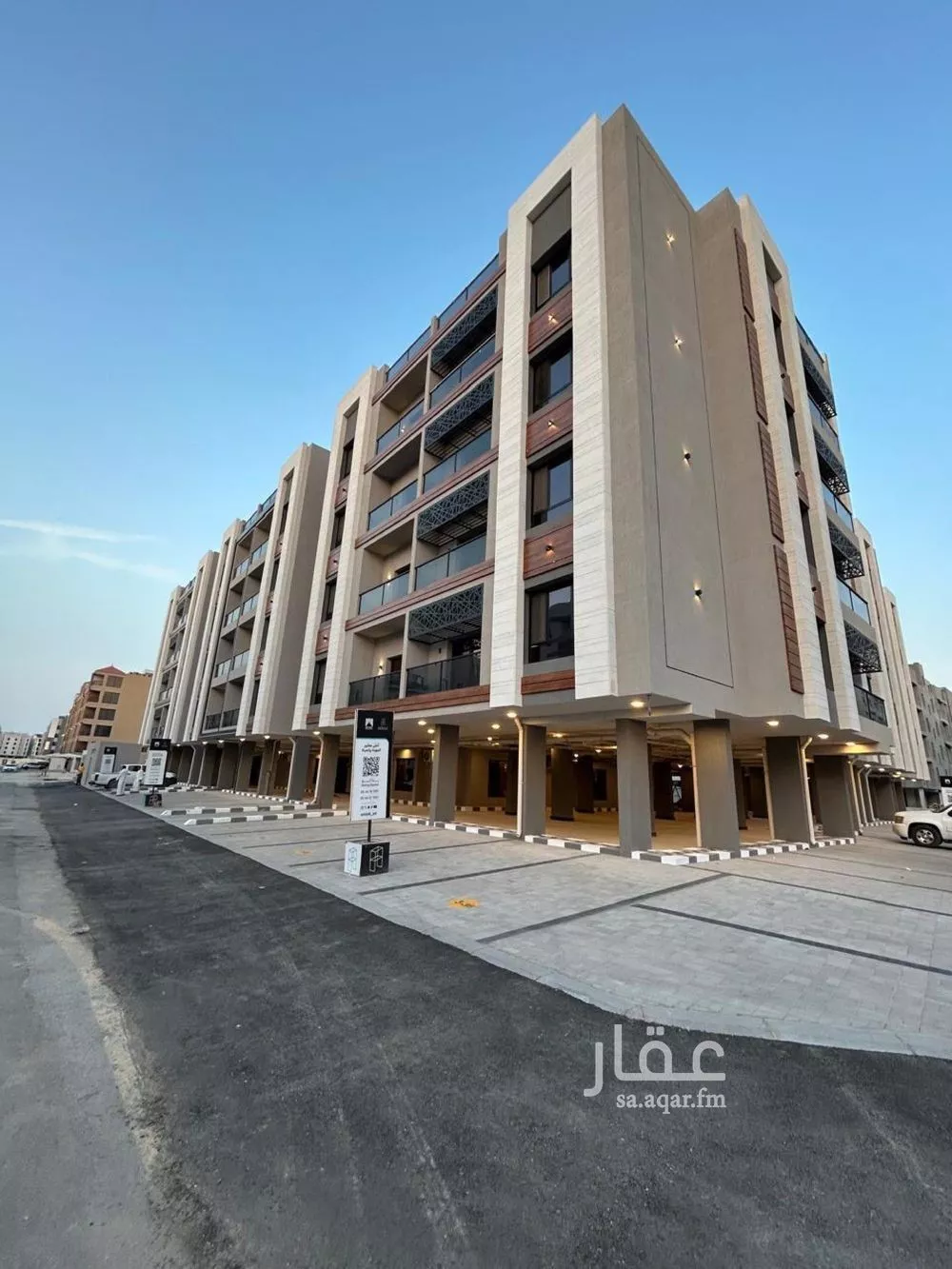 شقة للبيع في شارع الحمراء, حي الحمراء, مدينة الخبر, المنطقة الشرقية 1 صورة