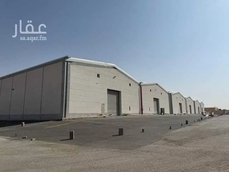 مستودع للإيجار في شارع أوس بن ثابت, حي الغنامية, مدينة الرياض, منطقة الرياض 1 صورة