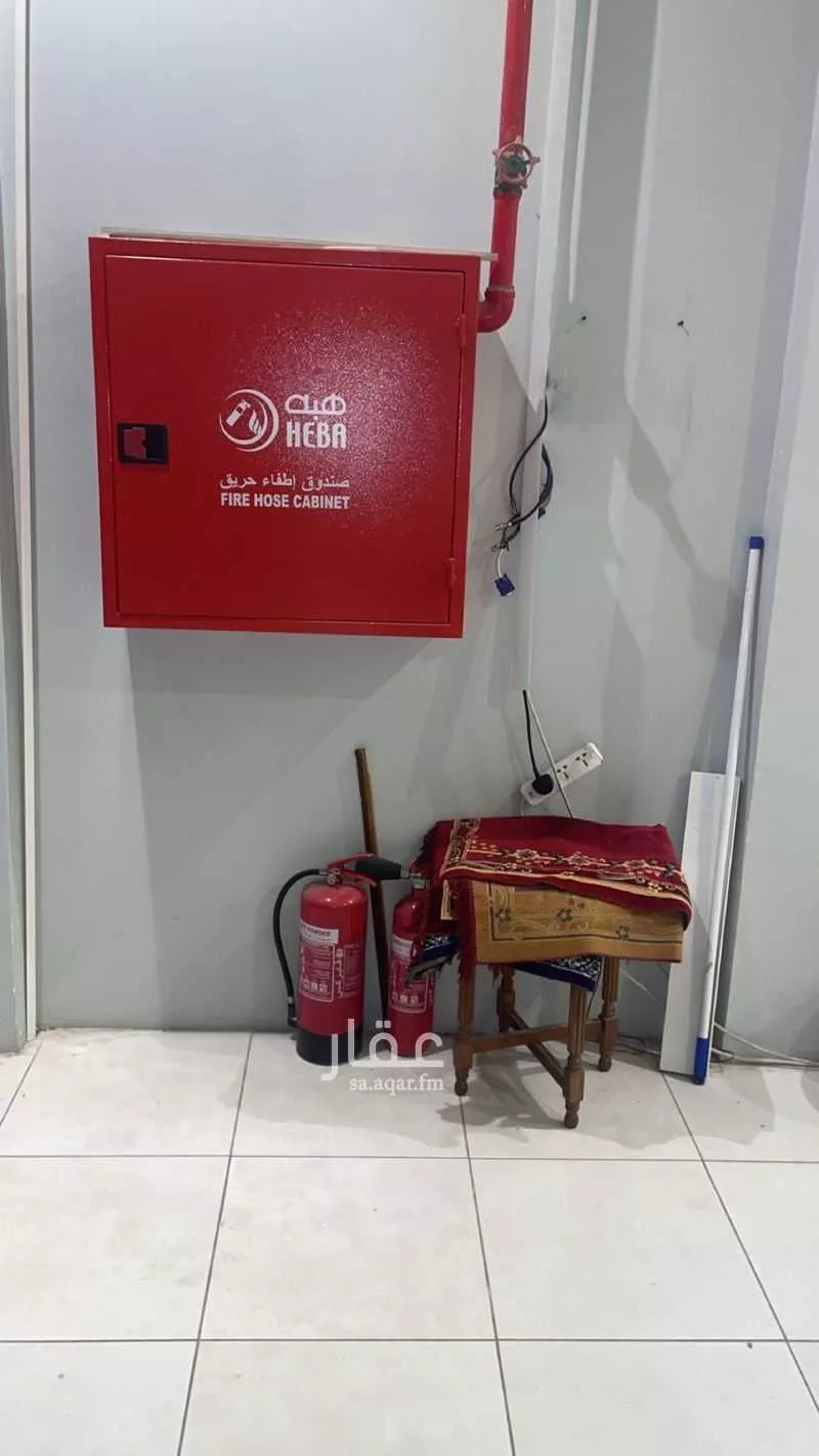 محل للبيع في شارع اشبيليه ، حي الفيحاء ، الدمام ، الدمام 1 صورة