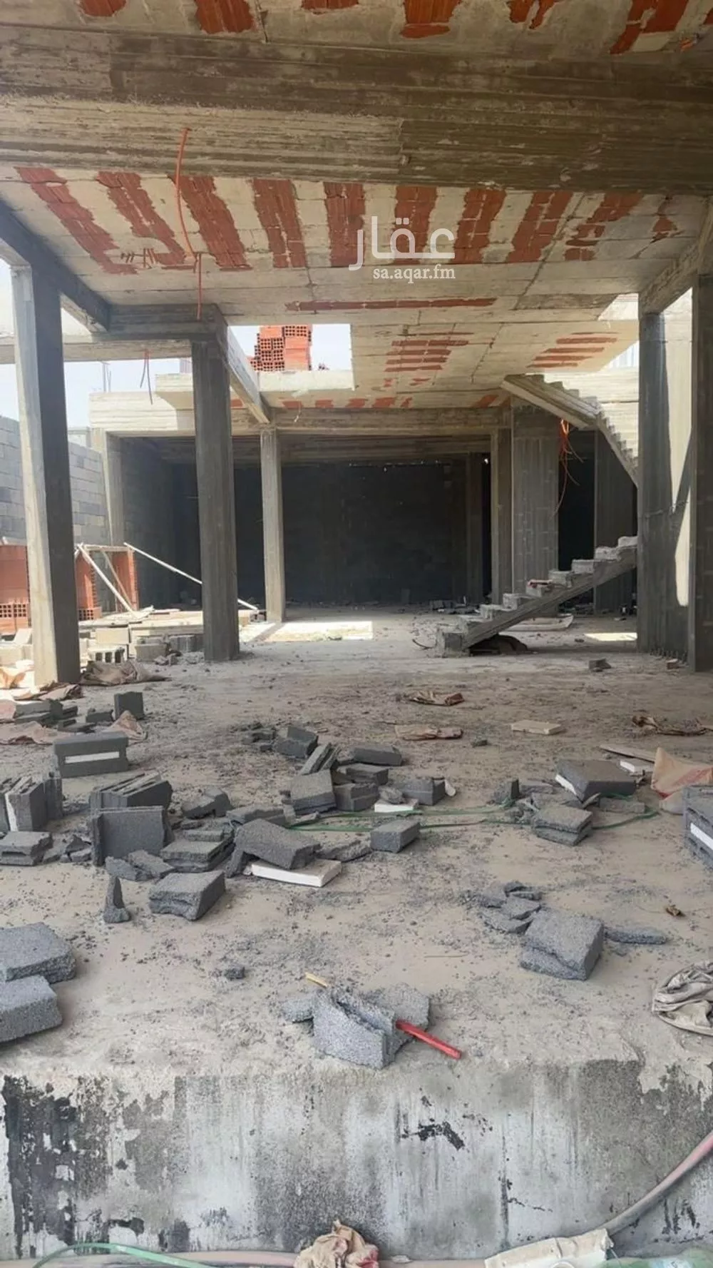 فيلا للبيع في شارع بدير بن شاكر, حي الزمرد, مدينة جدة, منطقة مكة المكرمة 1 صورة