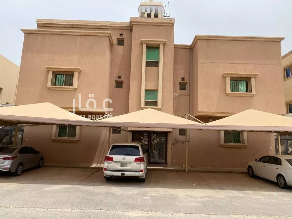 شقة للبيع في شارع سعيد بن عبيد, حي الحمراء, مدينة الجبيل, المنطقة الشرقية 1 صورة