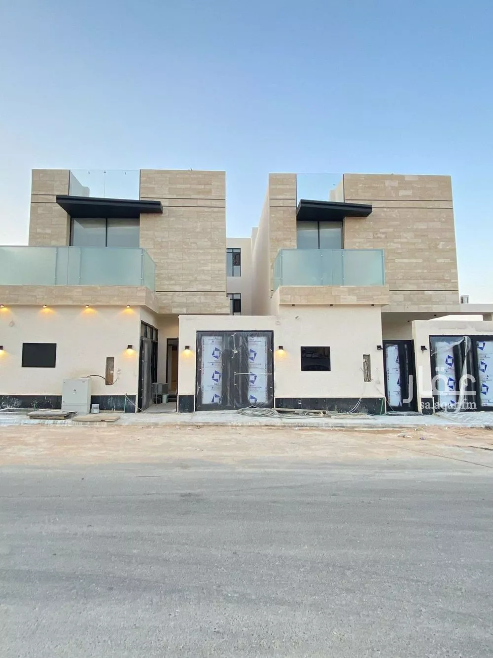 فيلا للبيع في شارع أحمد مفتي المكي الحنفي, حي المهدية, مدينة الرياض, منطقة الرياض 1 صورة