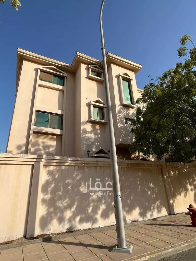فيلا للبيع في شارع شــــارع الفجيــرة ، حي نجد ، الجبيل ، الجبيل 1 صورة