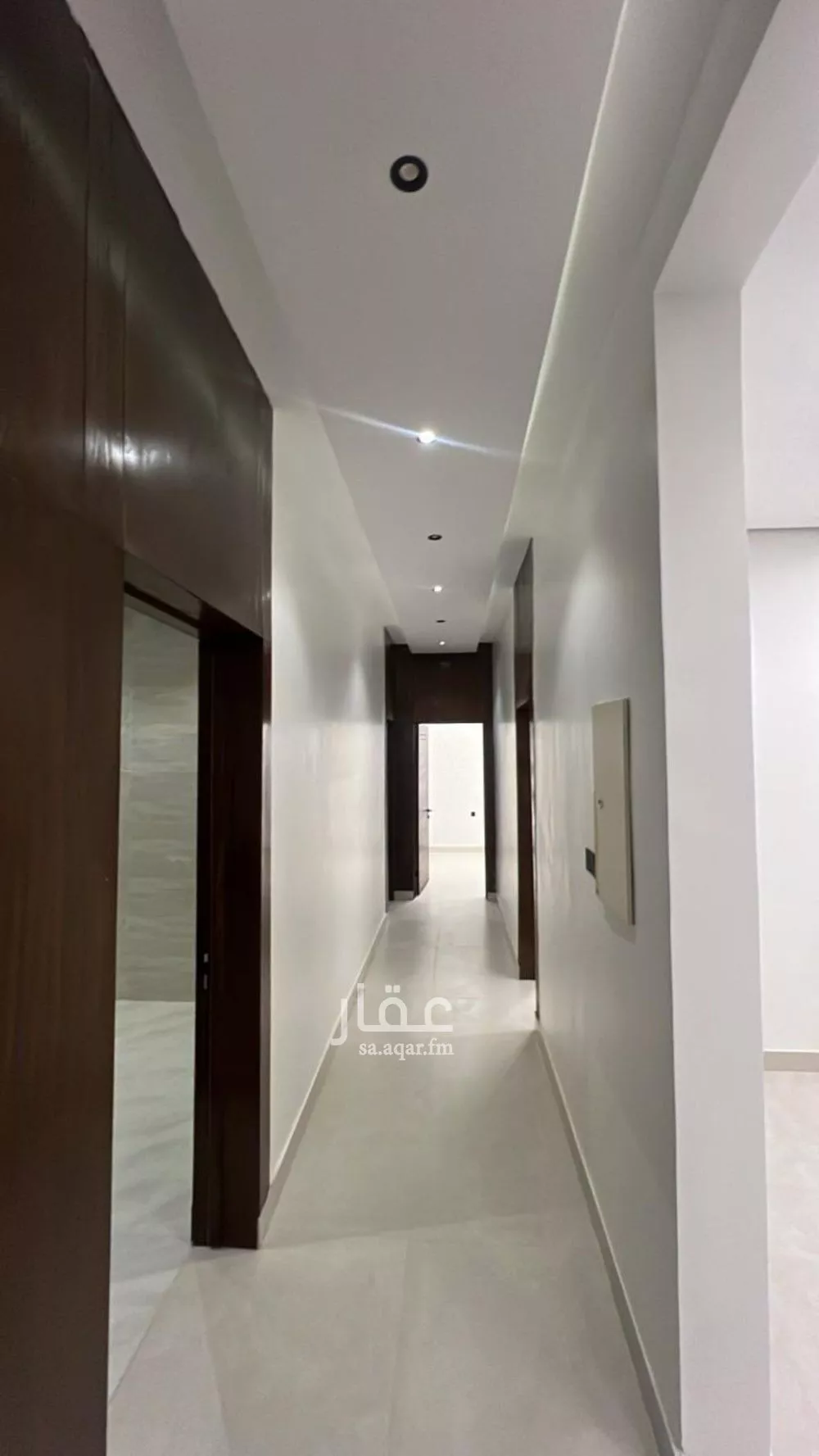 فيلا للبيع في شارع خلف بن سعيد, حي الجنادرية, مدينة الرياض, منطقة الرياض 1 صورة