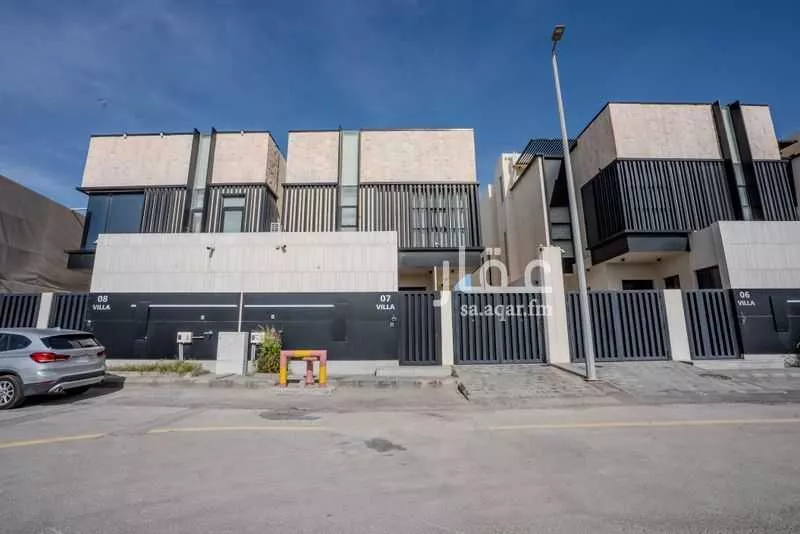 فيلا للبيع في شارع 36 السيف, حي السيف, مدينة الدمام, المنطقة الشرقية 1 صورة