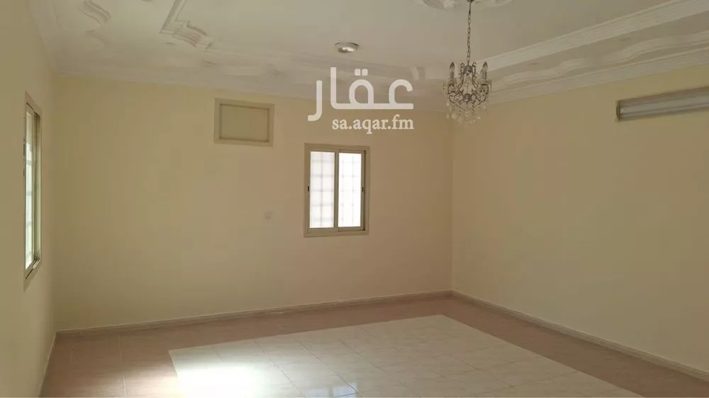 عمارة للإيجار في شارع عبدالله السديس, حي العرين, مدينة أبها, منطقة عسير 1 صورة