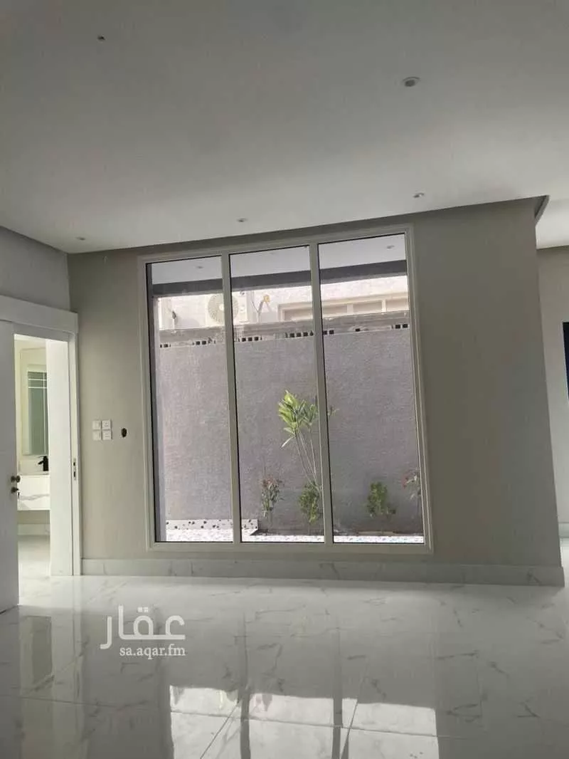 فيلا للبيع في شارع الشيخ صباح الاحمد, حي ضاحية الملك فهد, مدينة الدمام, المنطقة الشرقية 1 صورة