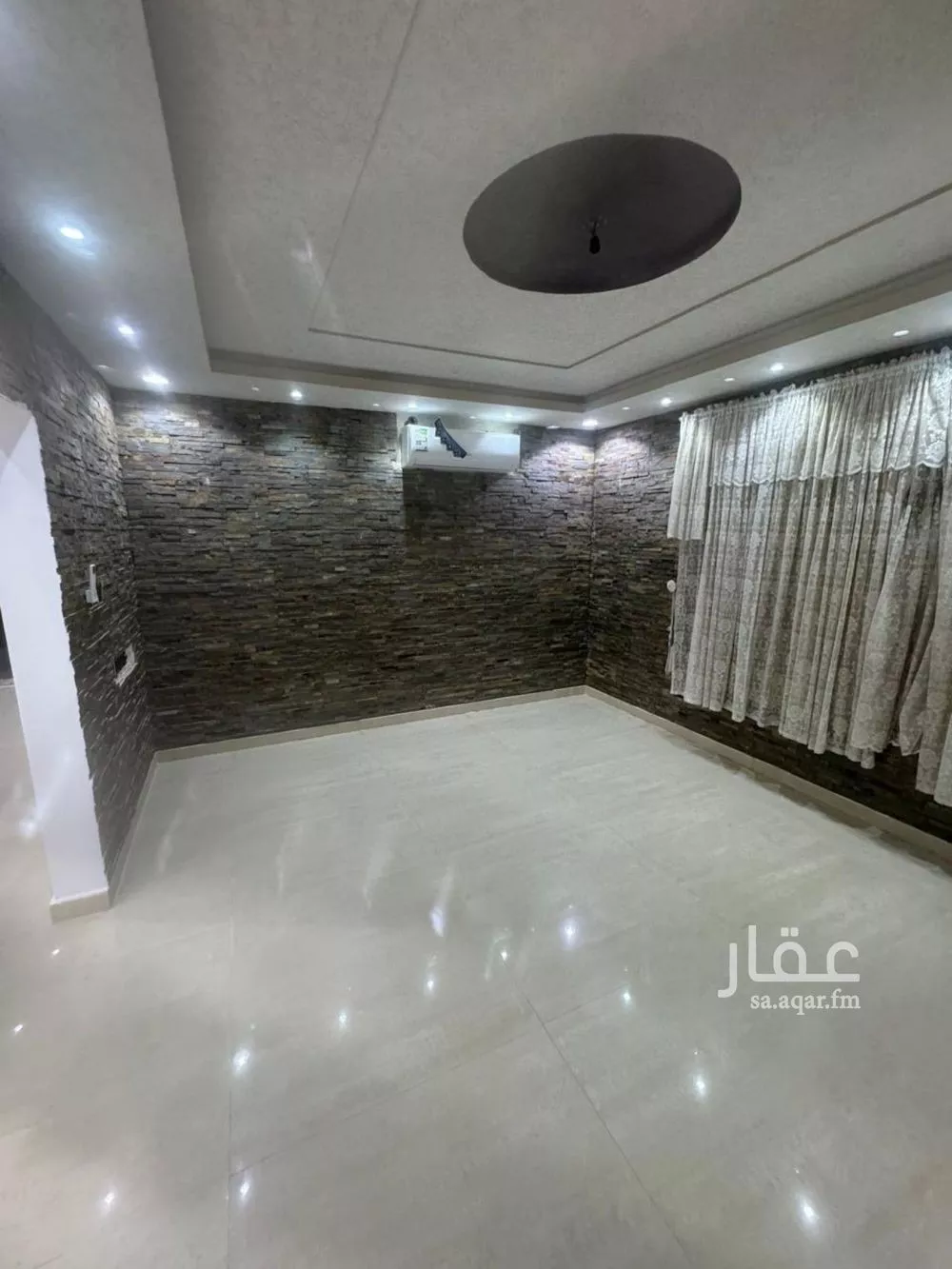 فيلا للإيجار في شارع رقم 71, حي ظهرة لبن, مدينة الرياض, منطقة الرياض 1 صورة