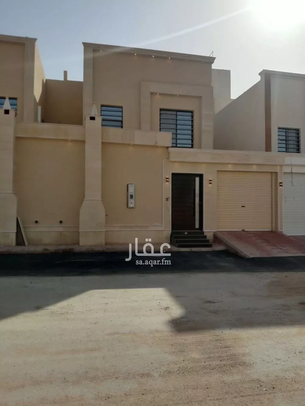 فيلا للإيجار في شارع الزمخشري, حي عكاظ, مدينة الرياض, منطقة الرياض 1 صورة