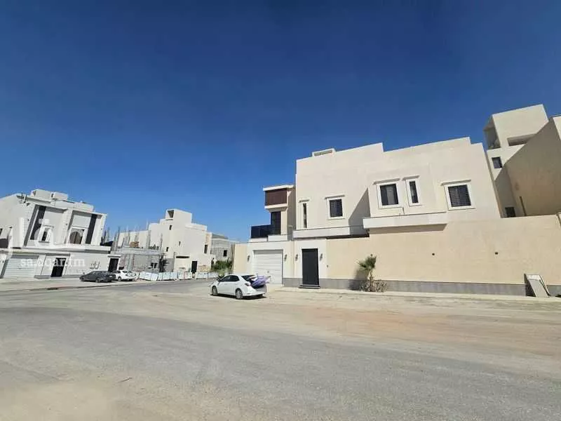 فيلا للبيع في شارع البيان, حي البيان, مدينة الرياض, منطقة الرياض 1 صورة