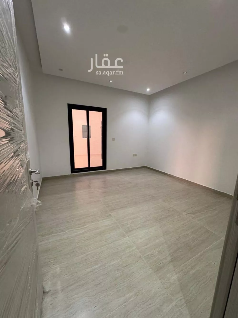 دور للبيع في شارع ابن مطيع, حي العارض, مدينة الرياض, منطقة الرياض 1 صورة