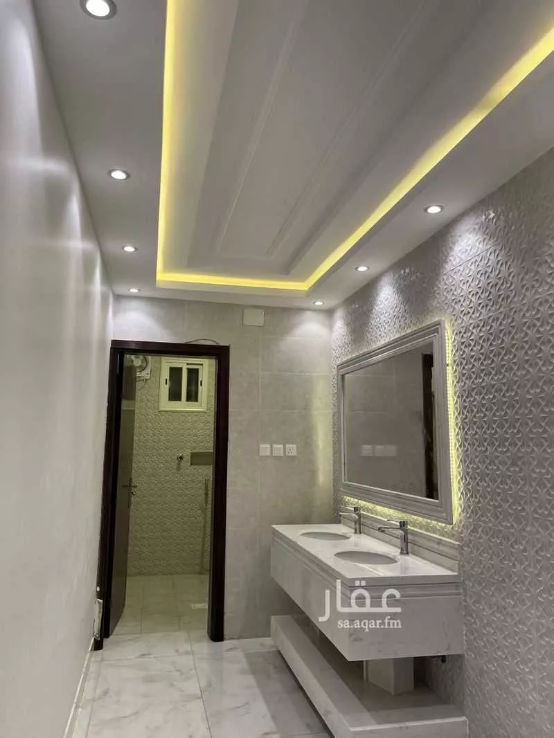 شقة للبيع في شارع مازن بن شيبان, حي المروج, مدينة ابها, منطقة عسير 1 صورة