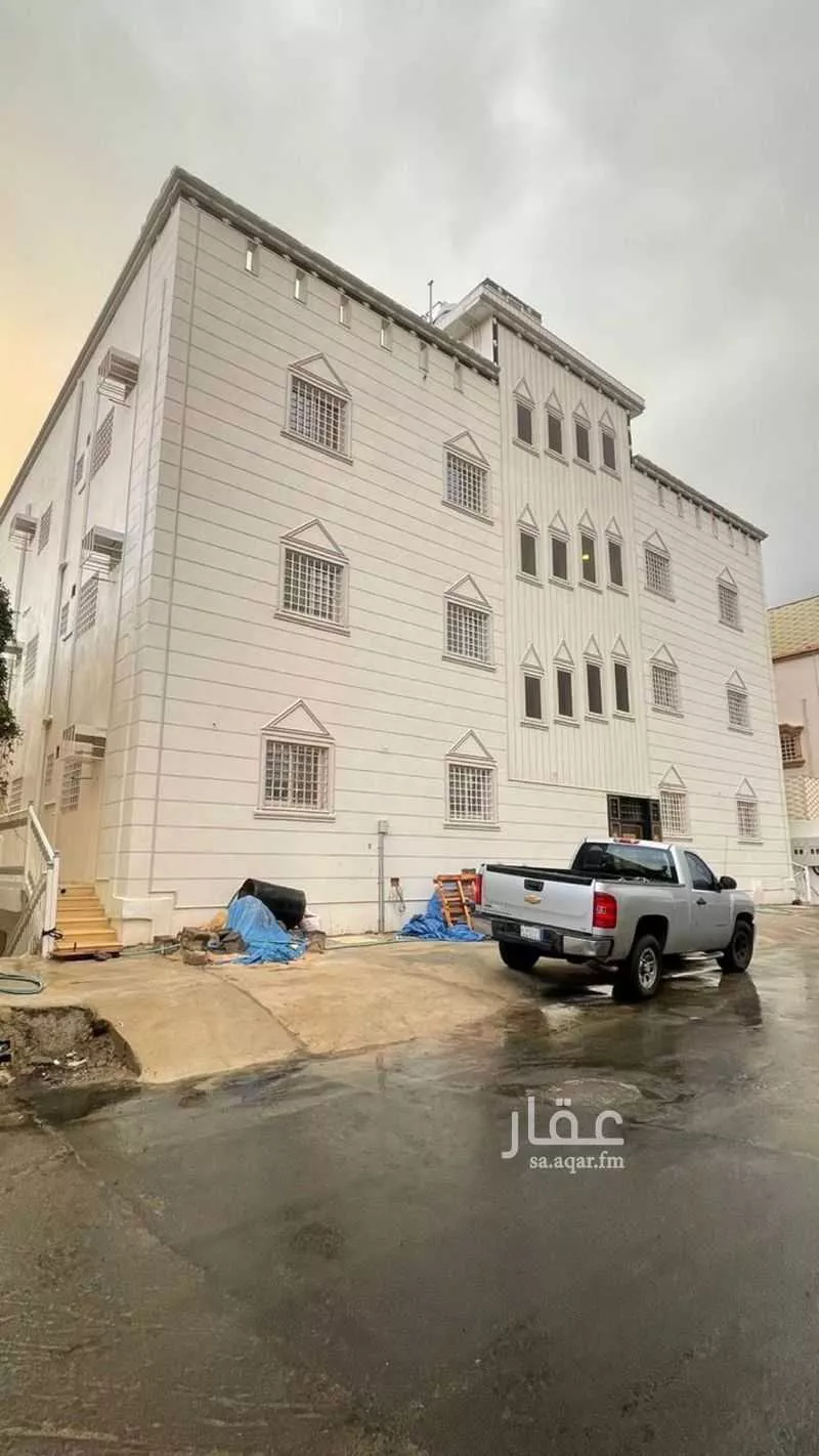 شقة للبيع في شارع مازن بن شيبان, حي المروج, مدينة ابها, منطقة عسير 1 صورة
