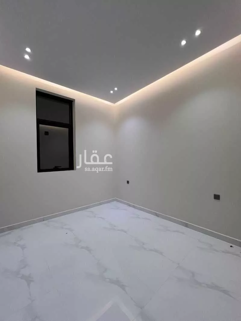 عمارة للبيع في شارع ابن القيم الجوزية, حي المحمدية, مدينة حفر الباطن, المنطقة الشرقية 1 صورة