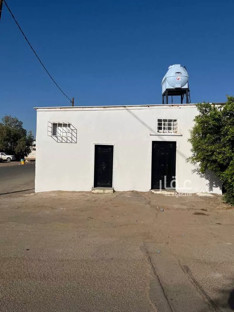 بيت للإيجار في شارع الوليد بن عتبة بن أبي سفيان ، الأحياء الجنوبية ، تبوك ، منطقة تبوك 1 صورة