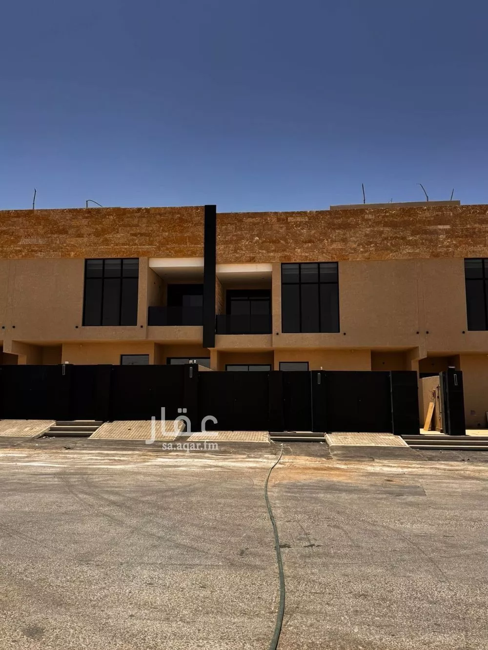 دور للبيع في شارع رقم 452, حي المونسية, مدينة الرياض, منطقة الرياض 1 صورة