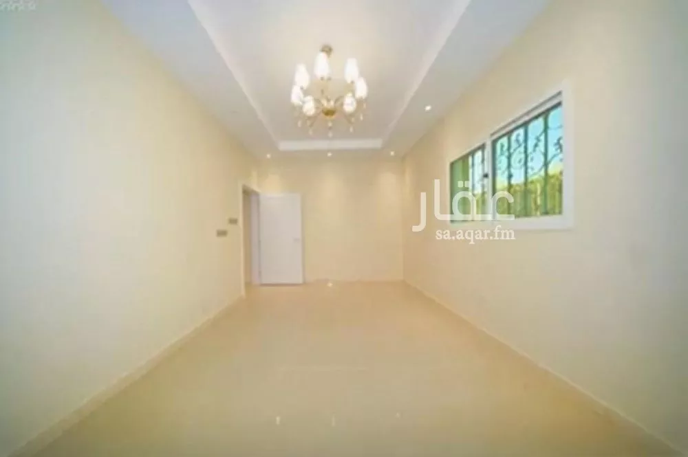 فيلا للبيع في شارع رقم 180, حي المونسية, مدينة الرياض, منطقة الرياض 1 صورة