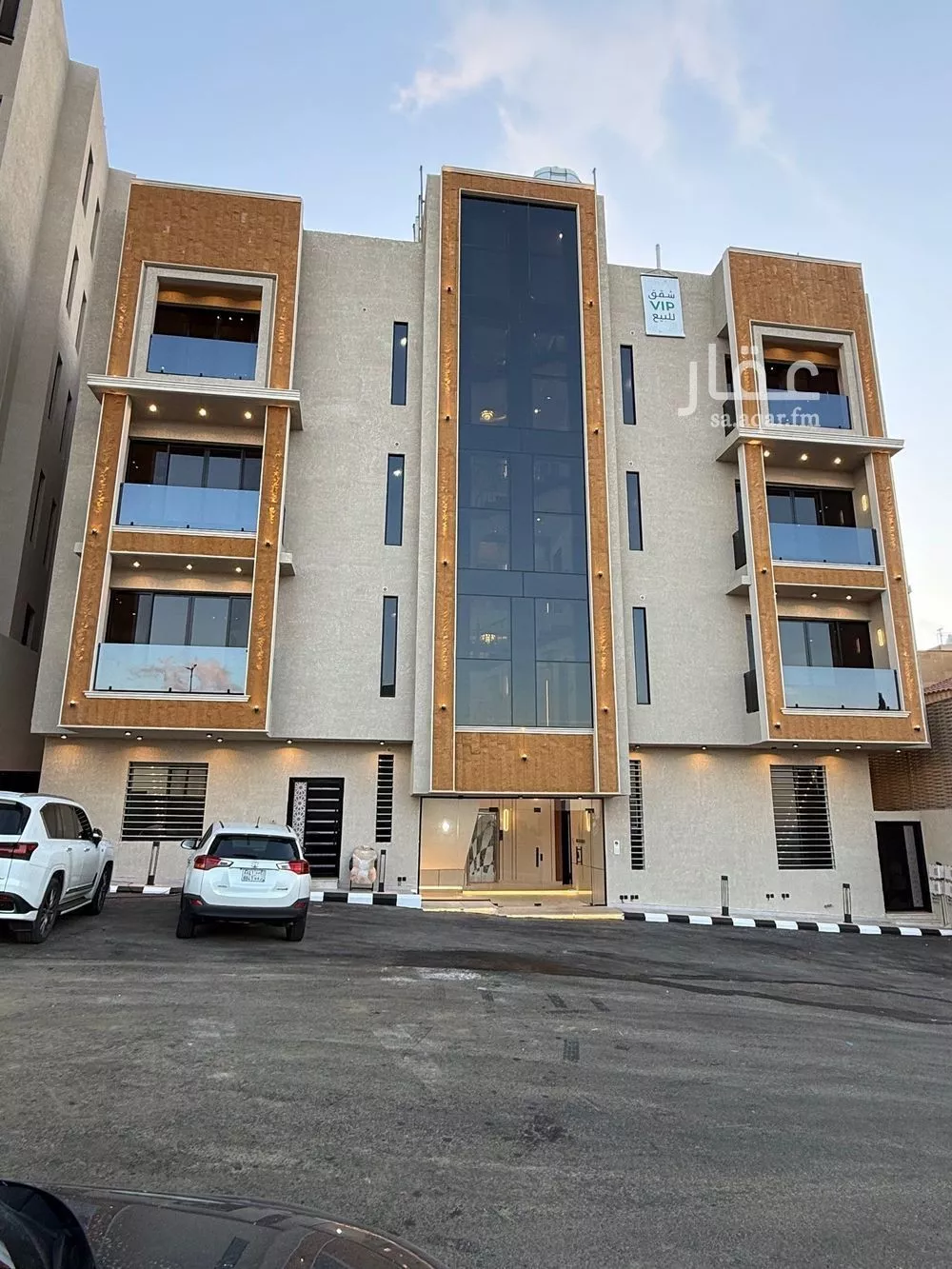 شقة للبيع في شارع سدوس, حي الربوة, مدينة أبها, منطقة عسير 1 صورة