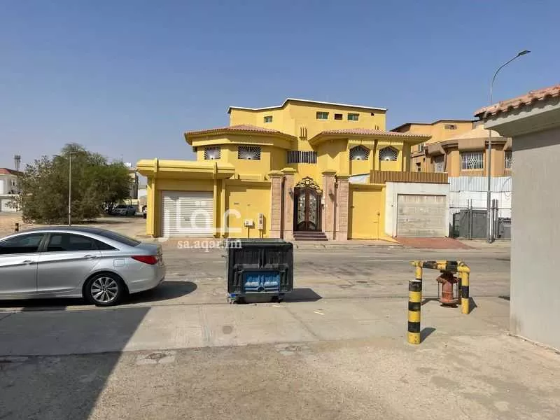 فيلا للبيع في حي محاسن ارامكو الثاني, مدينة الاحساء, المنطقة الشرقية 1 صورة