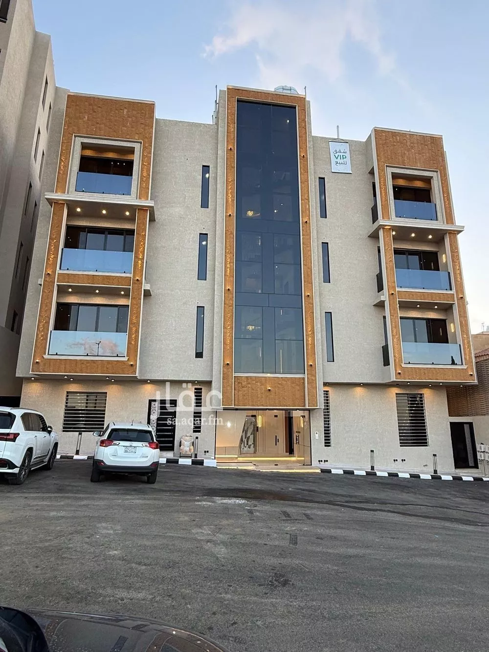 شقة للبيع في شارع سدوس, حي الربوة, مدينة أبها, منطقة عسير 1 صورة