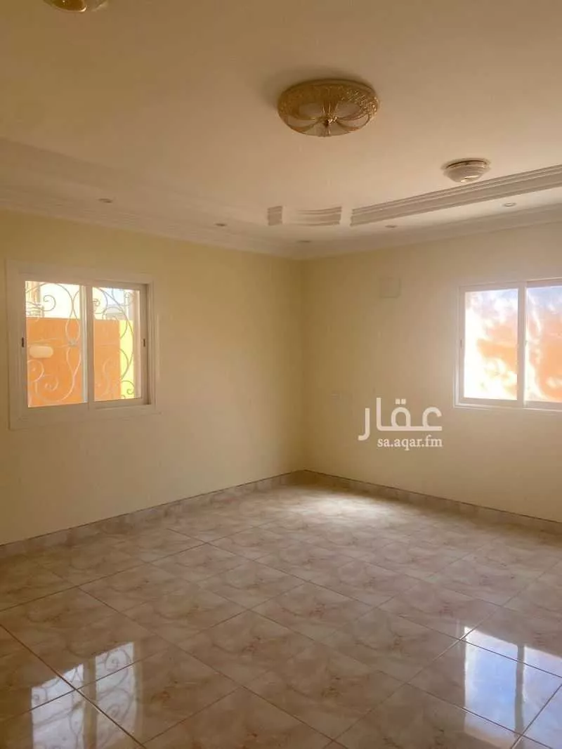 شقة للإيجار في شارع شارع يزيد بن اياس, حي الشفاء, مدينة أبها, منطقة عسير 1 صورة