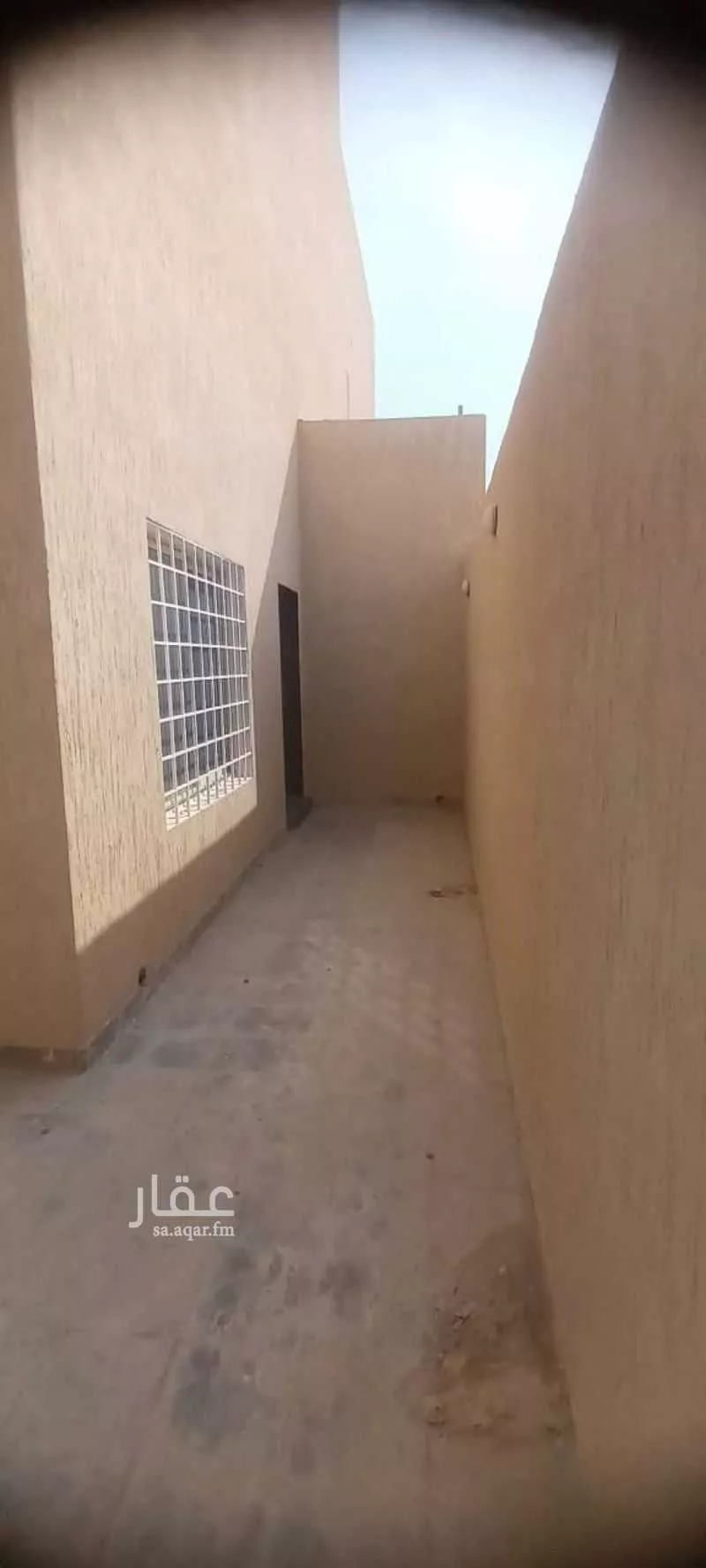 دور للبيع في شارع جبل الضبيان, حي عريض, مدينة الرياض, منطقة الرياض 1 صورة