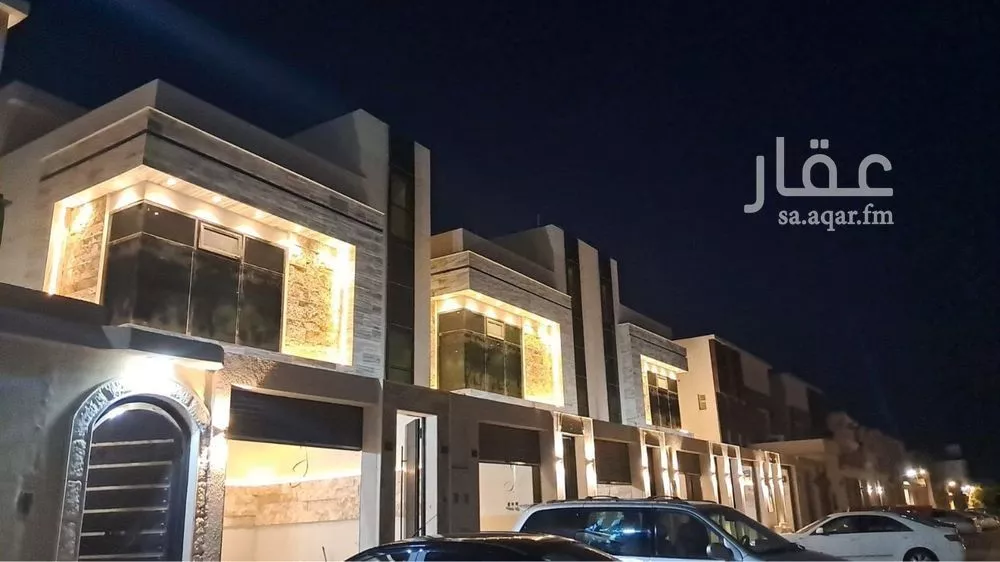 دور للبيع في شارع عمر بن سعيد الأموي, حي طويق, مدينة الرياض, منطقة الرياض 1 صورة