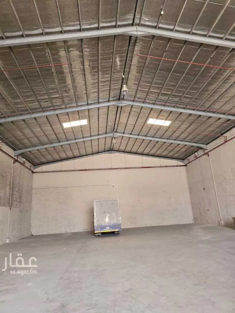 مستودع للإيجار في شارع الازهار, حي طيبة, مدينة الرياض, منطقة الرياض 1 صورة