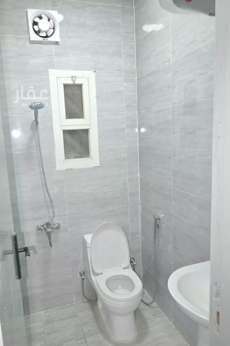 شقة للإيجار في شارع عشباء, حي الشهداء, مدينة الرياض, منطقة الرياض 1 صورة