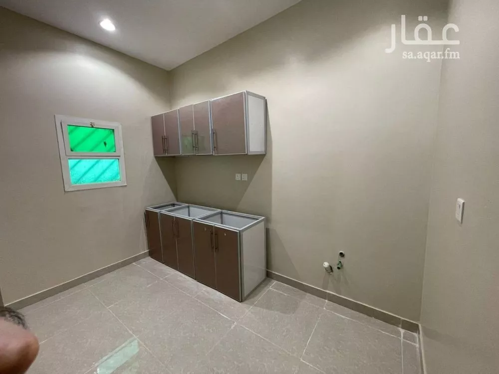 شقة للإيجار في شارع ابراهيم بن الاحمدي, حي القيروان, مدينة الرياض, منطقة الرياض 1 صورة
