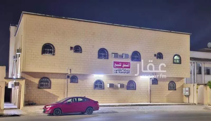 عمارة للبيع في شارع الملك خالد ابن عبدالعزيز سعود ، حي الملز ، عفيف ، عفيف 1 صورة