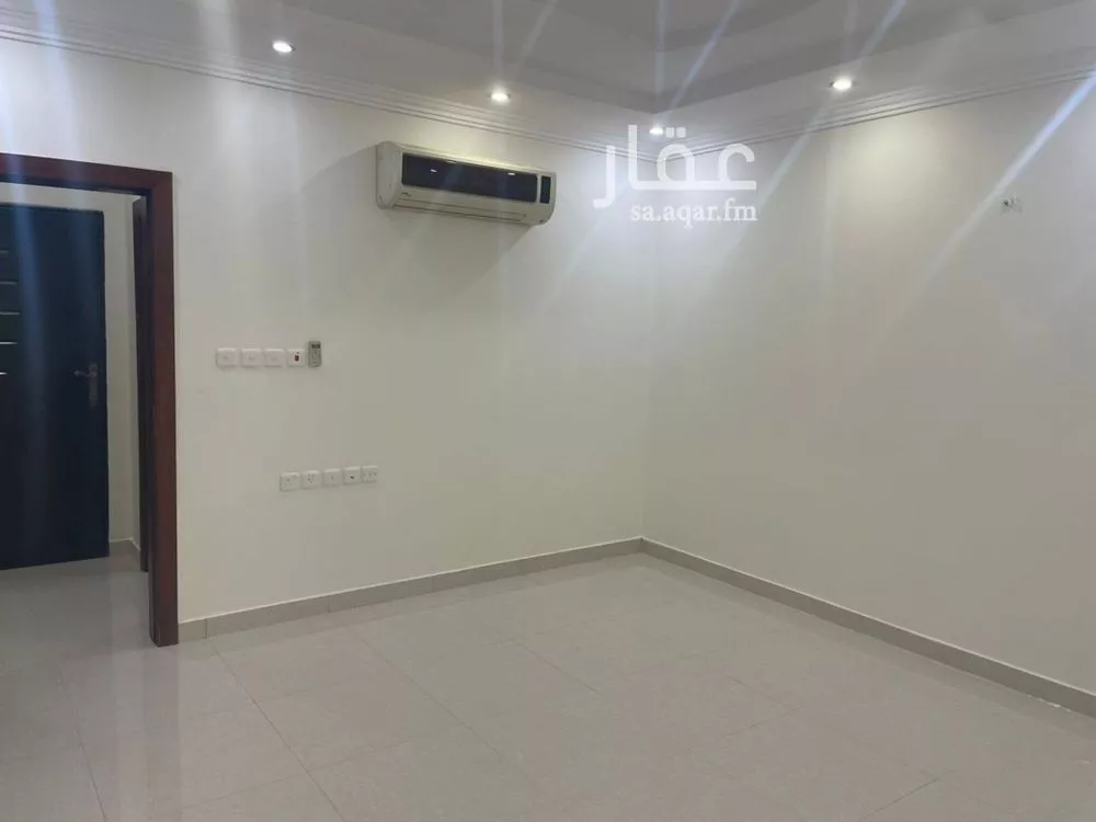 شقة للإيجار في شارع رقم 145, حي الياسمين, مدينة الرياض, منطقة الرياض 1 صورة