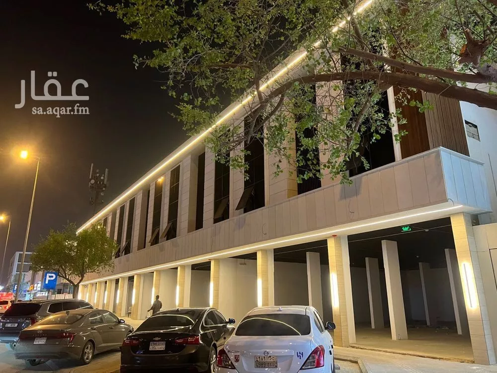 محل للإيجار في شارع الملك عبدالعزيز ابن عبدالرحمن سعود, حي المرسلات, مدينة الرياض, منطقة الرياض 1 صورة