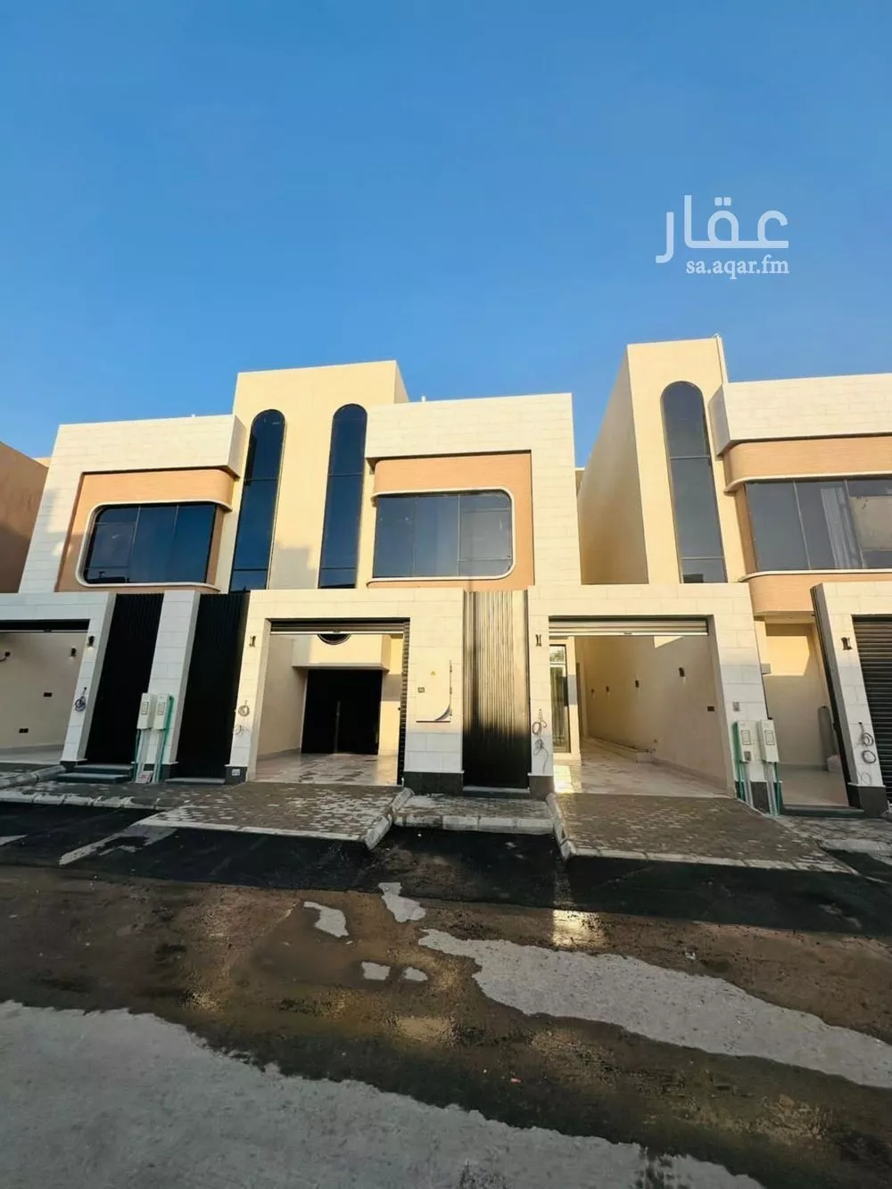 فيلا للبيع في شارع عبدالله حدادي, حي العارض, مدينة الرياض, منطقة الرياض 1 صورة