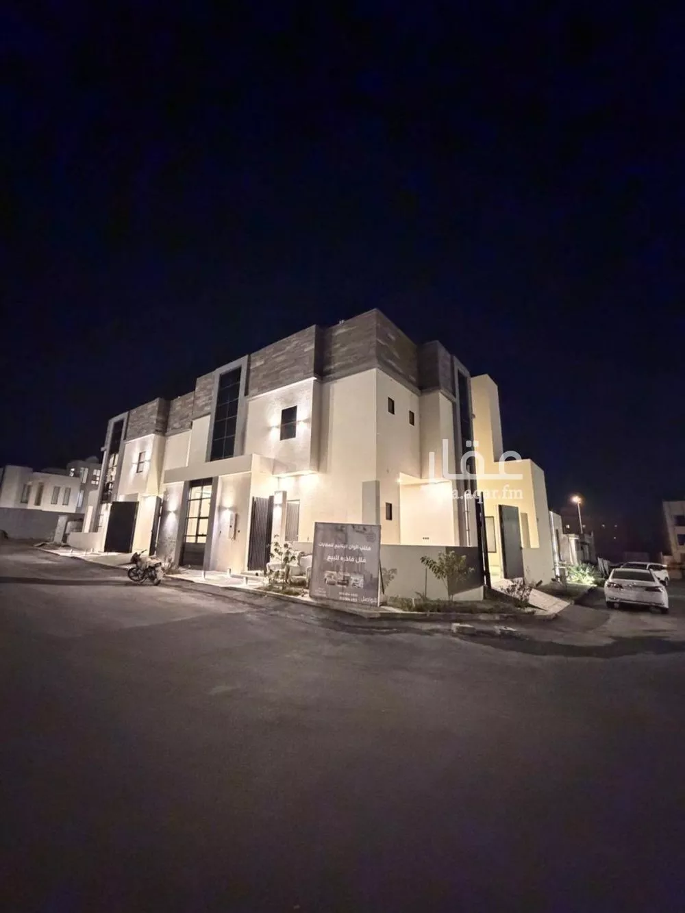 فيلا للبيع في شارع عمر بن أبي بكر, حي المهدية, مدينة الرياض, منطقة الرياض 1 صورة