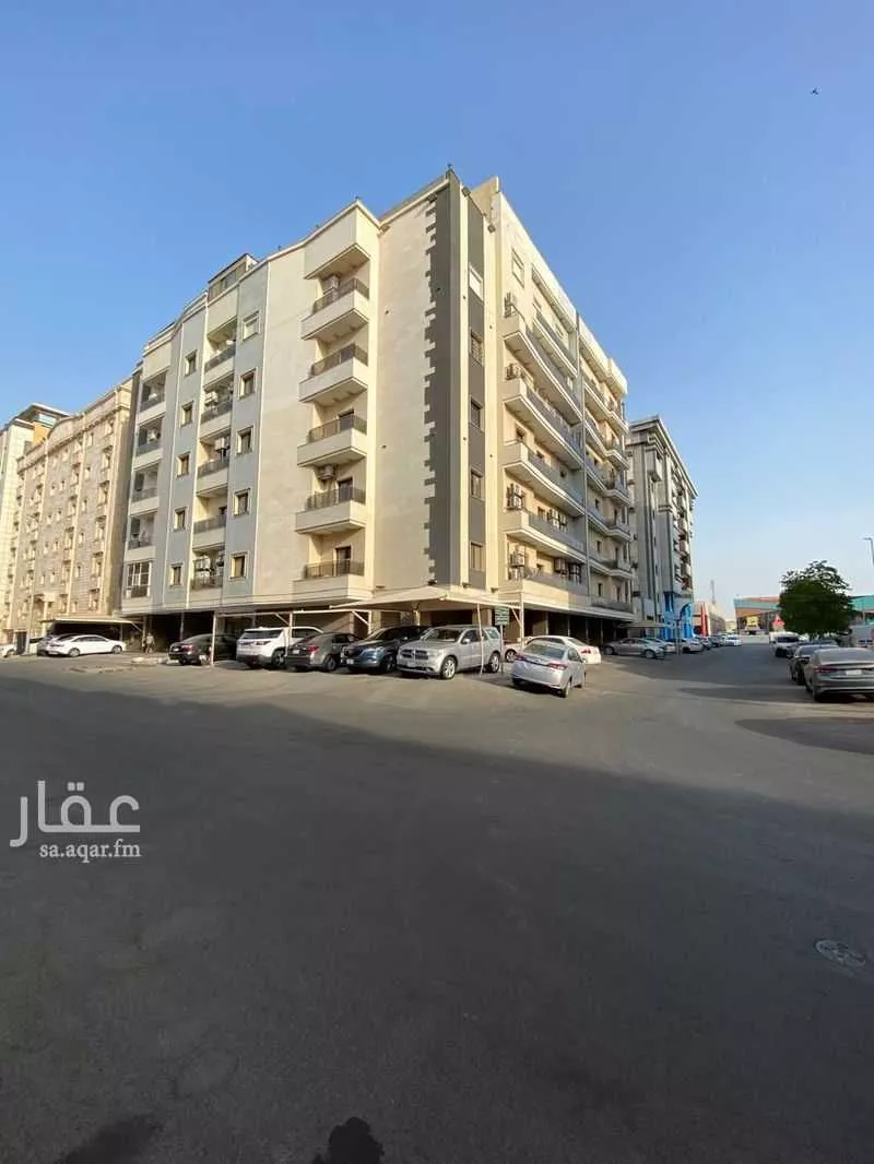 فيلا للإيجار في شارع عبدالله بن عبدالوهاب, حي الصفاء, مدينة جدة, منطقة مكة المكرمة 1 صورة