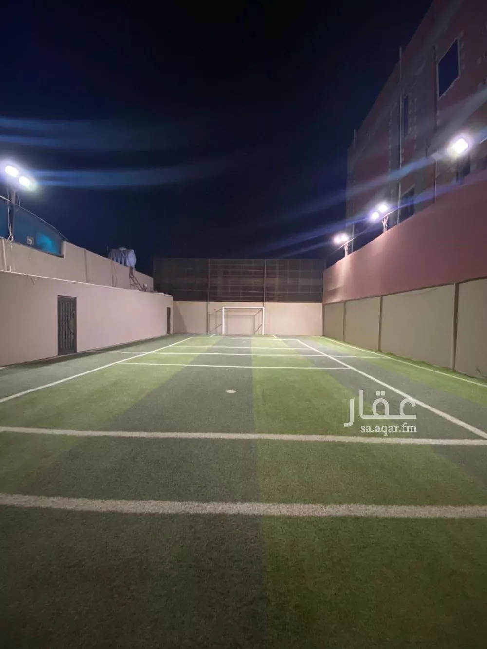 استراحة للبيع في شارع منصور المبارك, حي الرياض, مدينة جدة, منطقة مكة المكرمة 1 صورة